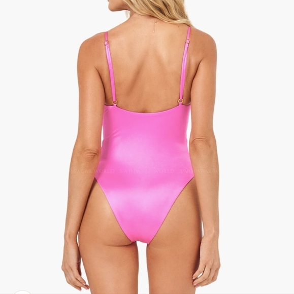 L Space Sierra One Piece - Picture 4 of 11